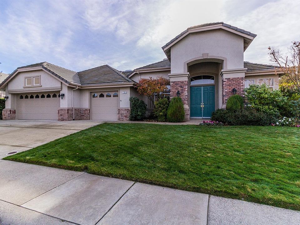 1st image of 725 Rose Creek Ct