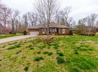 455 Stonemeadow Rd, Clarksville, TN 37043