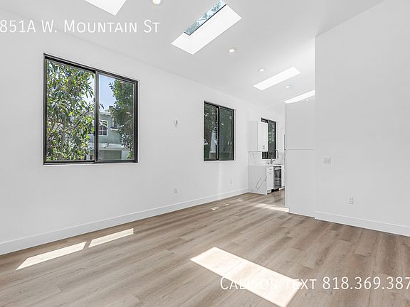 5th image of 1851A W Mountain St