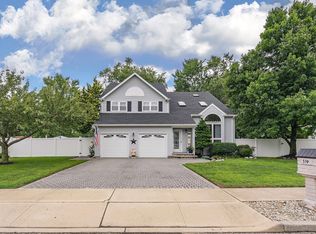 519 Jessica Ln, Brick, NJ 08724
