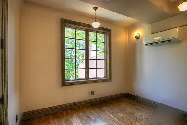 Rented by Hagstrom Management Inc | media 23