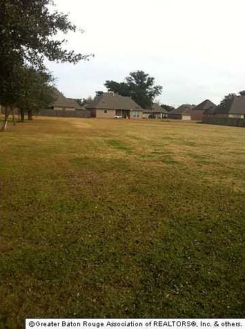 2nd image of Wright Babin Rd
