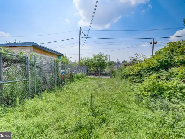 1915 N Philip St, Philadelphia, PA 19122