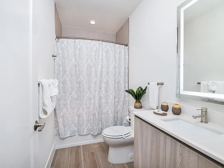 17437 Hidden Forest Dr — Photo 22