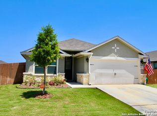 8226 Oak Harvest Dr, San Antonio, TX 78254