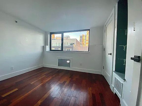 2nd image of 775 Hart St APT 4B