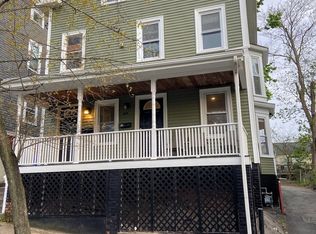 71 Evergreen St #2, Providence, RI 02906