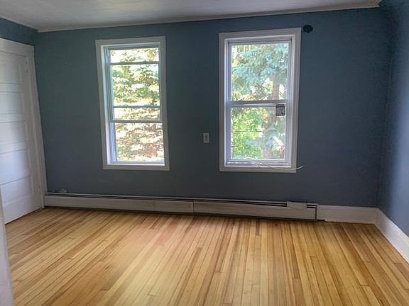 3rd image of 101 Cedar St Floor 2