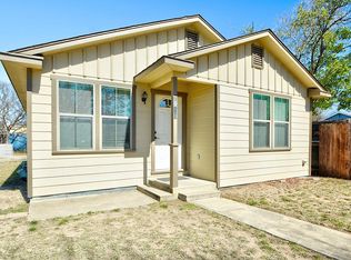 2910 Memorial Blvd, Kerrville, TX 78028