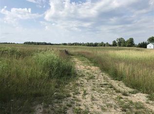 3074 14th Rd, Escanaba, MI 49829