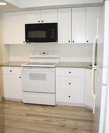 3rd image of 1330 Glen Oaks Dr #176D