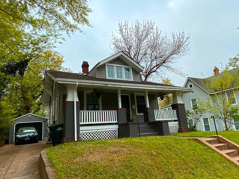 1415 Girard St NE — Photo 2