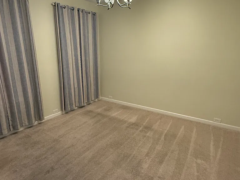 1629 Robindale Dr — Photo 6