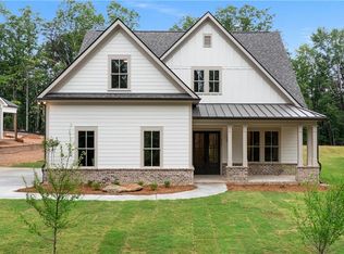 172 Cherokee Dr S, Waleska, GA 30183