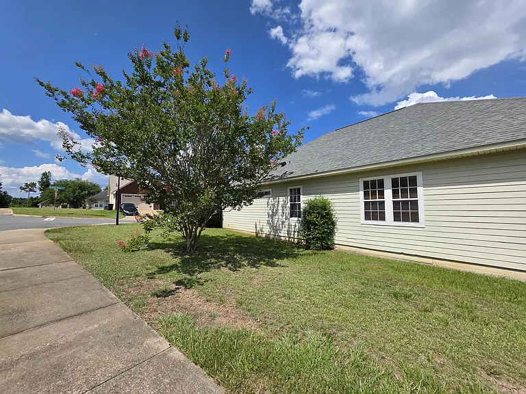 5531 Hampton Woods Way — Photo 35