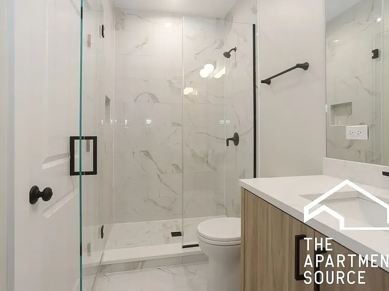 3348 N Sheffield Ave #2 — Photo 4