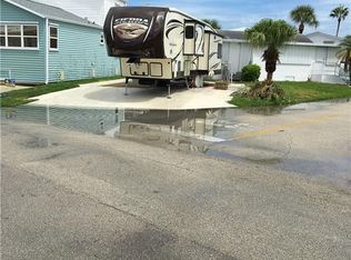 1157 Nettles Blvd, Jensen Beach, FL 34957