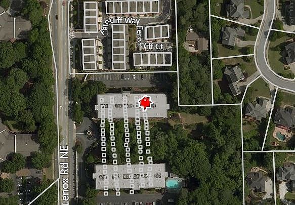 2nd image of 3203 Lenox Rd NE #T
