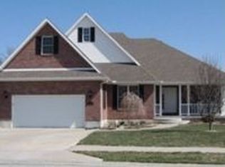 1209 Aerie Ln, Cameron, MO 64429