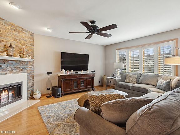 2nd image of 14415 Crystal Tree Dr