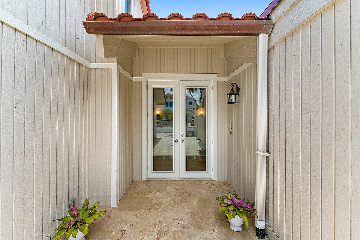 Building Photo - 107 Mako Ln