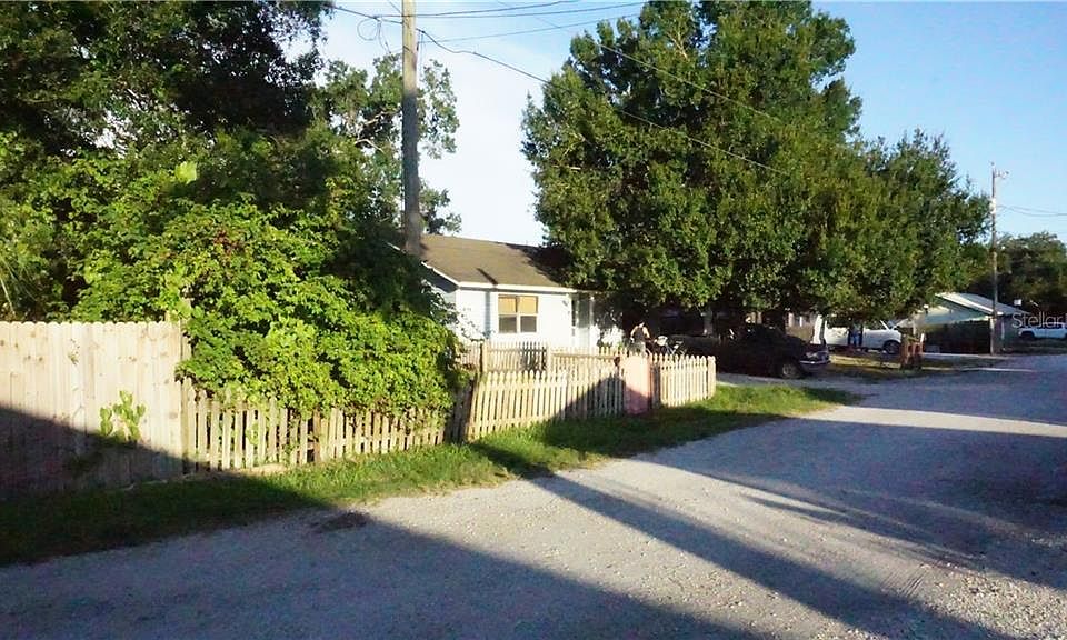 1st image of 3806 Almond Ave