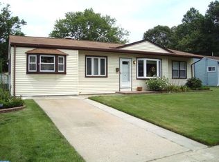 6 Farndale Rd, Somerdale, NJ 08083