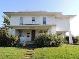 502 E 1st St, Maryville, MO 64468