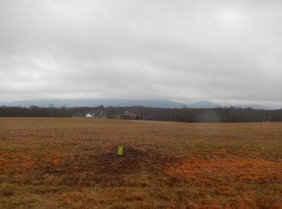 Shadow Mountain Dr, Crossville, TN 38572
