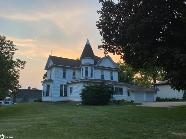 711 E Division St, Audubon, IA 50025