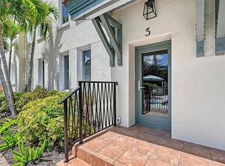 1685 Laurel St APT 3, Sarasota, FL 34236
