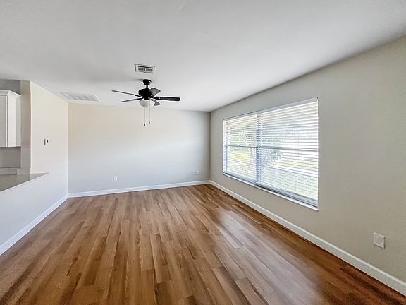 2nd image of 328 Cape Coral Pkwy W