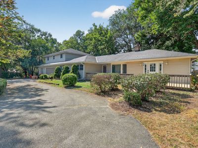 11S100 Carpenter St, Lemont, IL, 60439