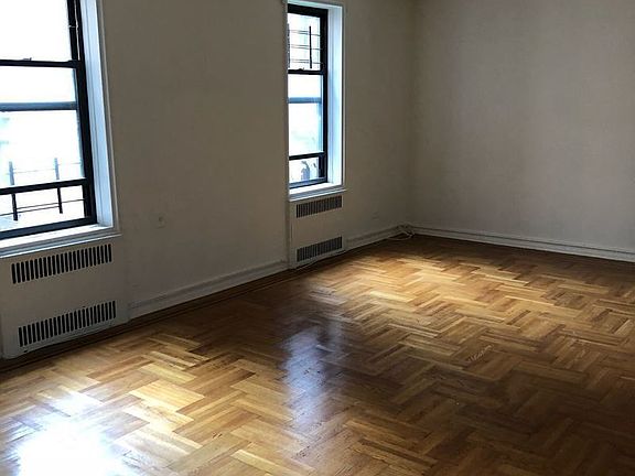 4th image of 170 Hawthorne St APT 4E