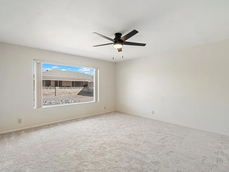 4530 E Emelita Ave — Photo 16