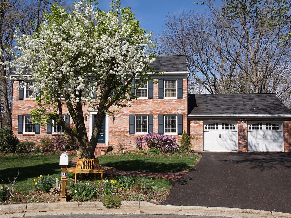 19 Candleberry Ct