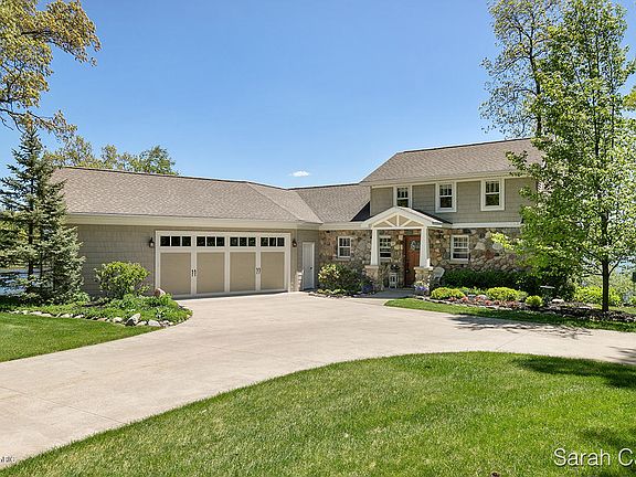 2nd image of 8796 Brower Lake Dr NE