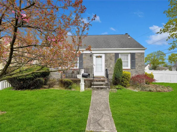 1439 Bellmore Road, Bellmore, NY 11710