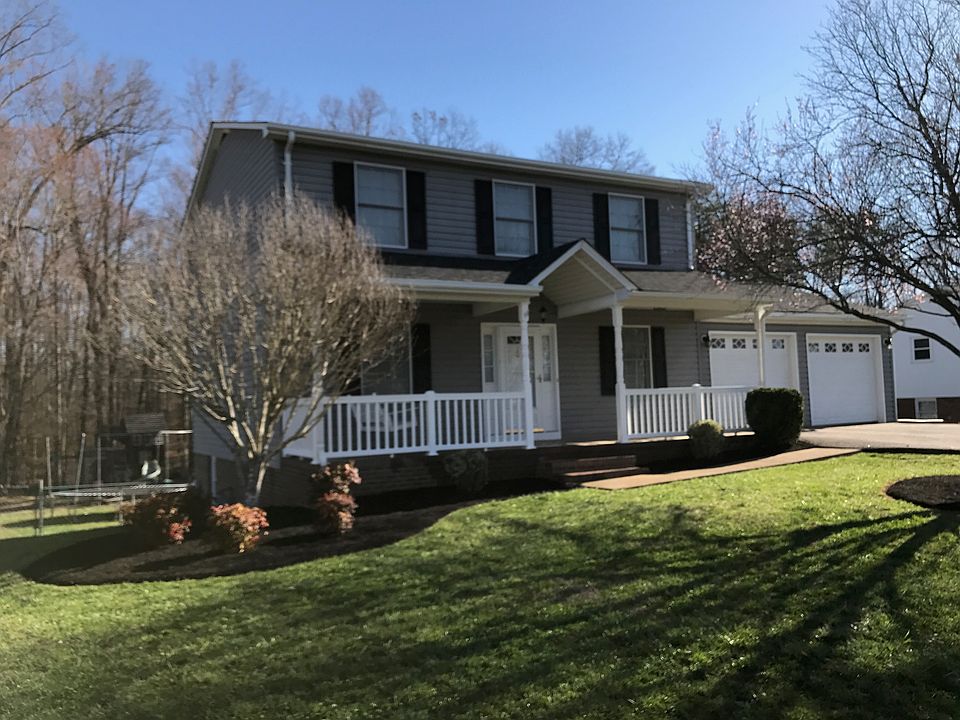 1st image of 1828 John Dr