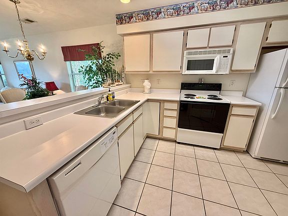 4th image of 606 Waterway Village Blvd. #28C