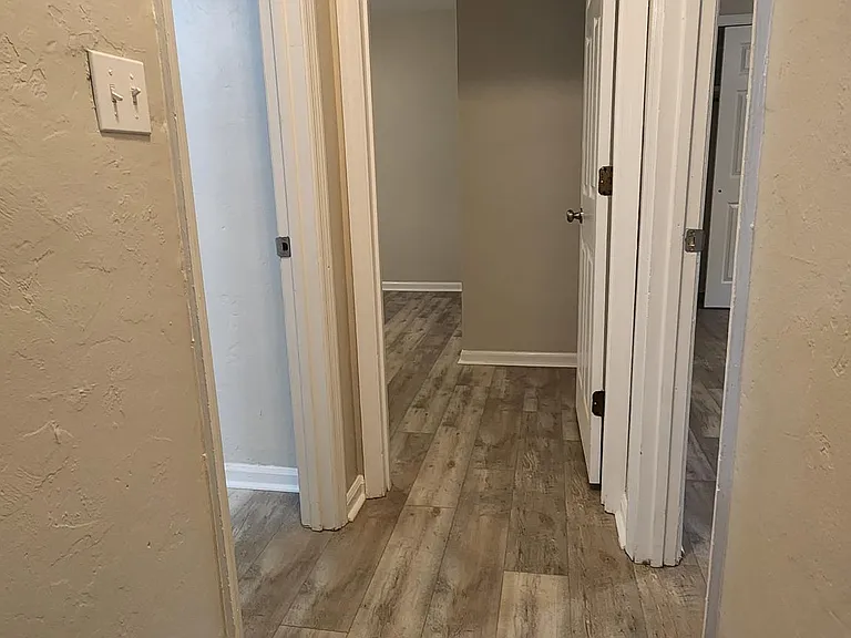 2479 Dundee Dr — Photo 11