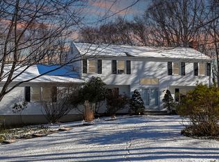 6 Allan Way, Bethel, CT 06801