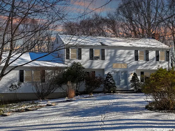 6 Allan Way, Bethel, CT 06801