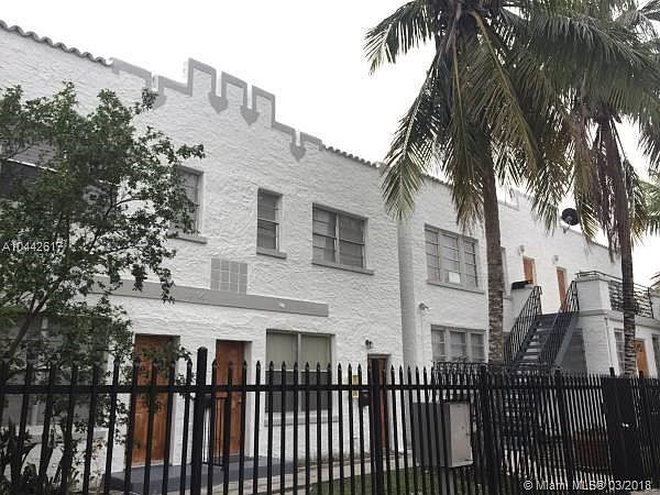 1st image of 14 NE 43rd St APT 3