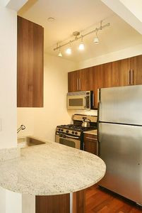 1 Wall Street Ct APT 1106, New York, NY, 10005