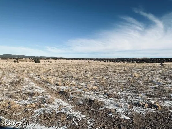 98C N Ten Tanks Rd, Ash Fork, AZ 86320