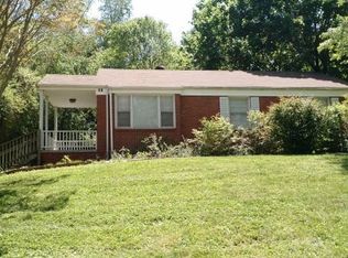 31 Wilshire Dr, Asheville, NC 28806