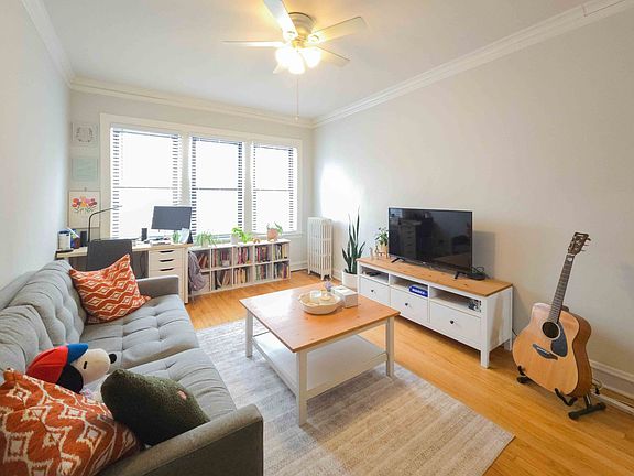 5th image of 3300 N Claremont Ave #2342S-1