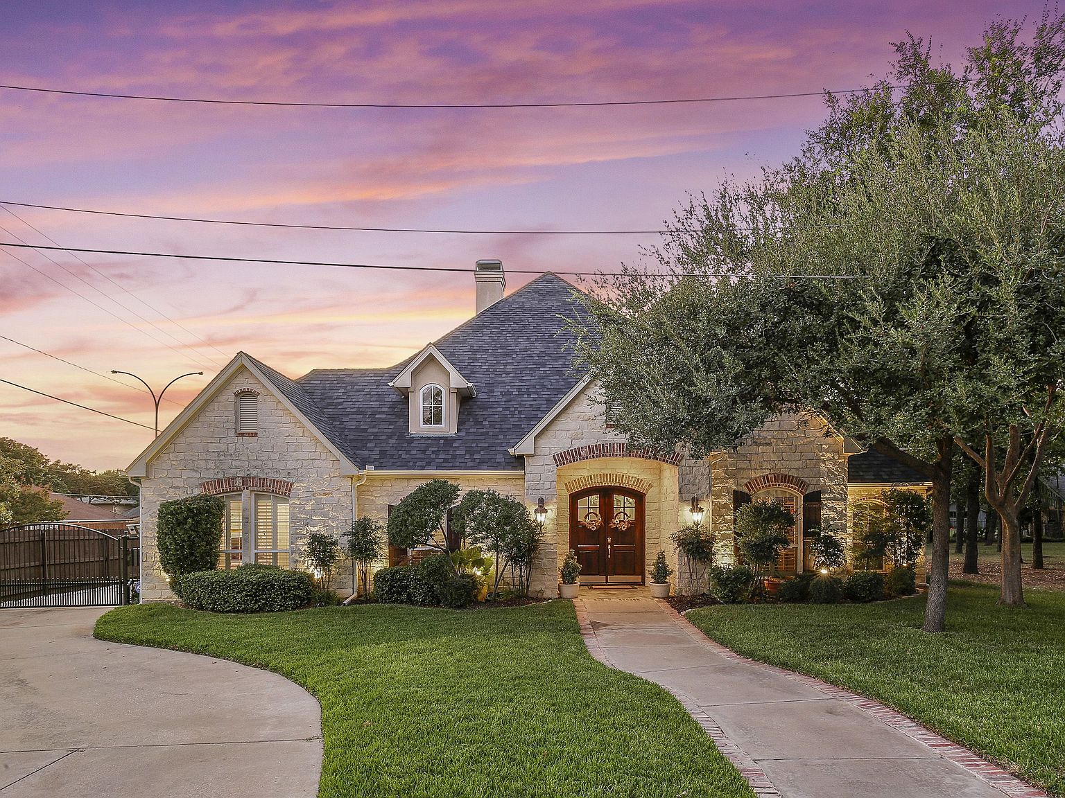 4612 Ridgecrest Dr, Arlington, TX 76017 | Zillow