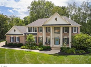 900 Hunter Ridge Cir, Akron, OH 44333